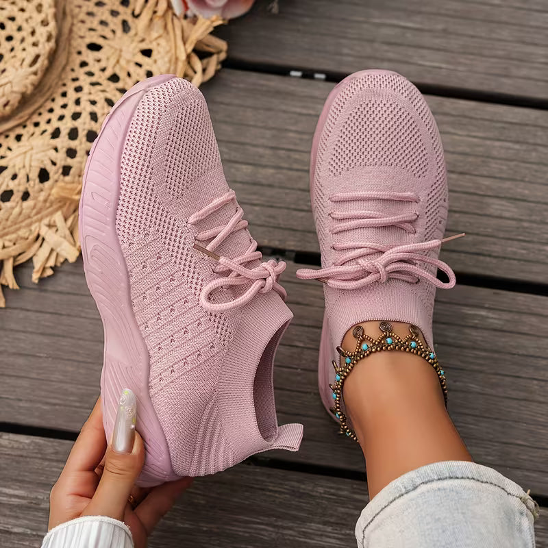 VALO | ULTRA-LIGHT BREATHABLE MESH RUNNER