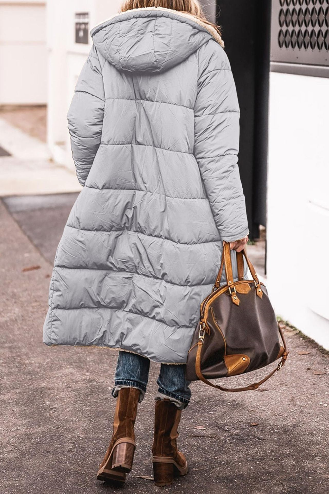 Macie™ – Reversible Jacket for Timeless Cold-Weather Elegance