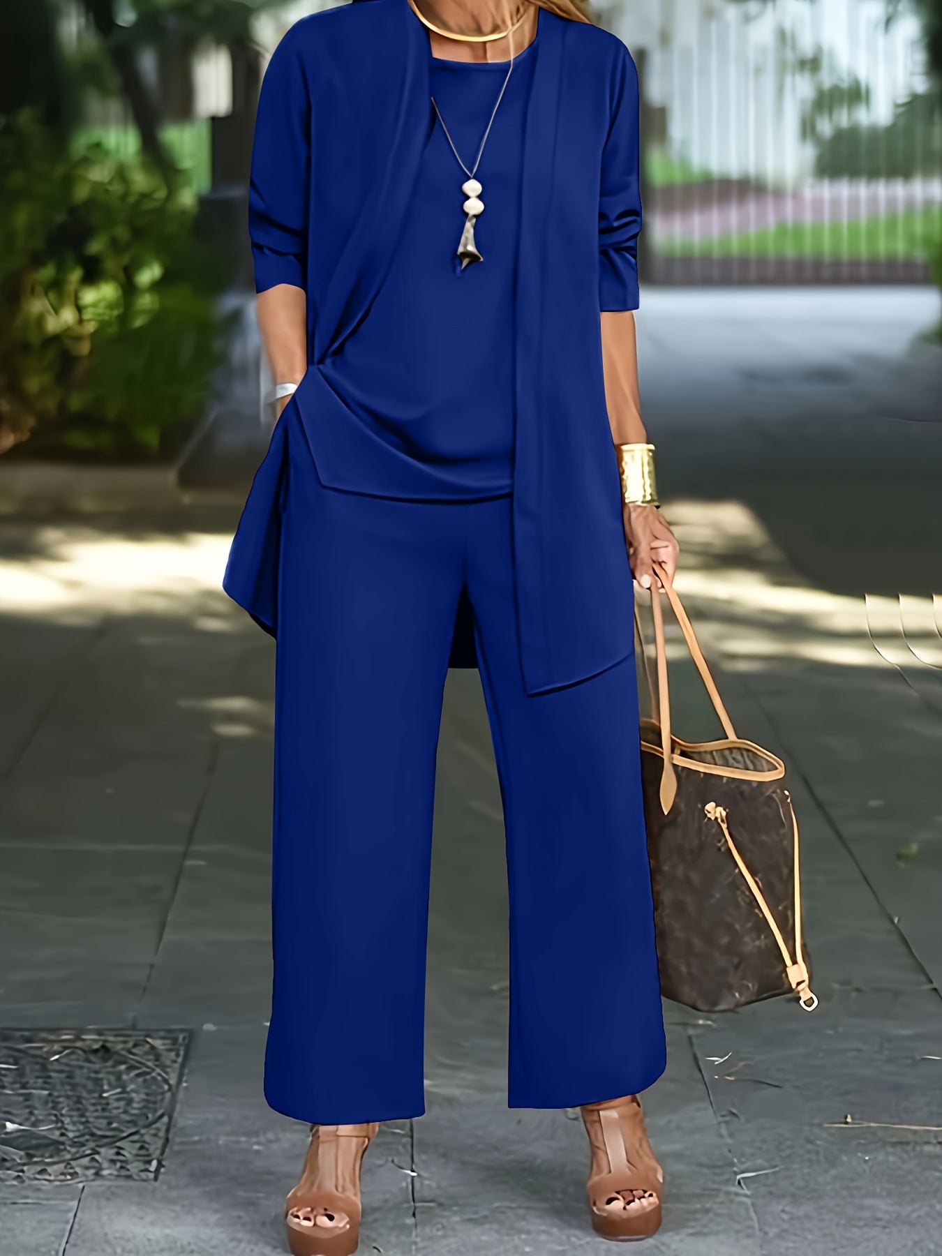 DARLA - VERSASTYLE THREE-PIECE SET