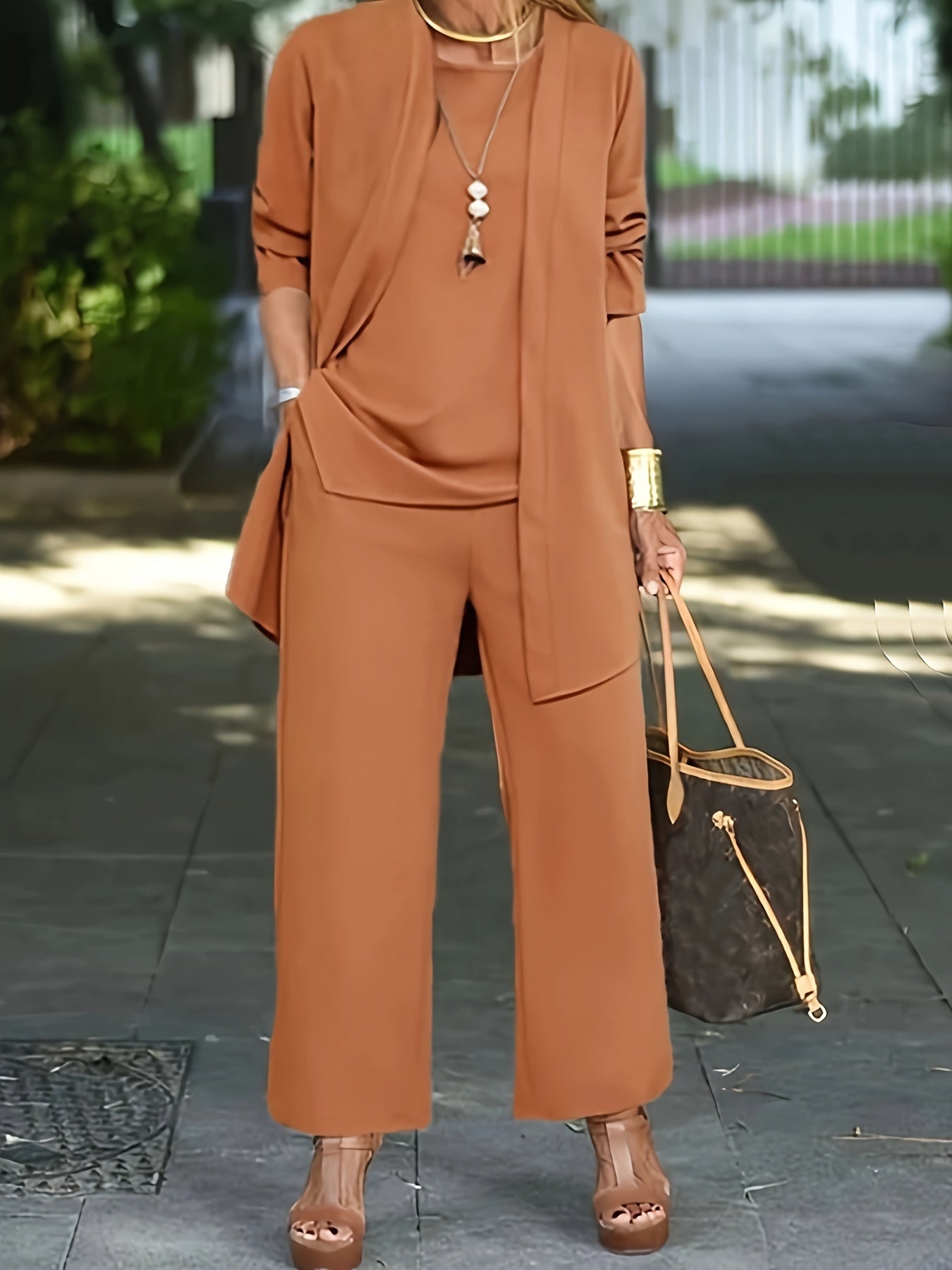 DARLA - VERSASTYLE THREE-PIECE SET