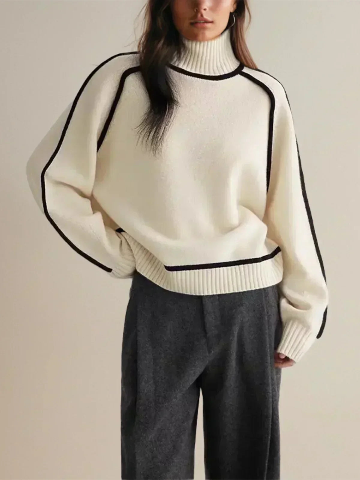 Elegant Turtleneck sweater