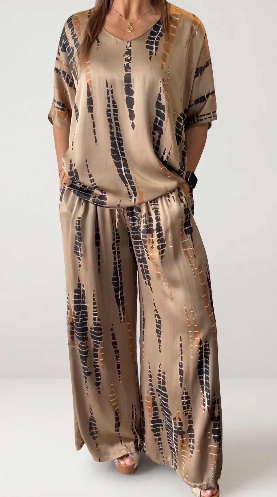 Marie – Printed Two-Piece Set