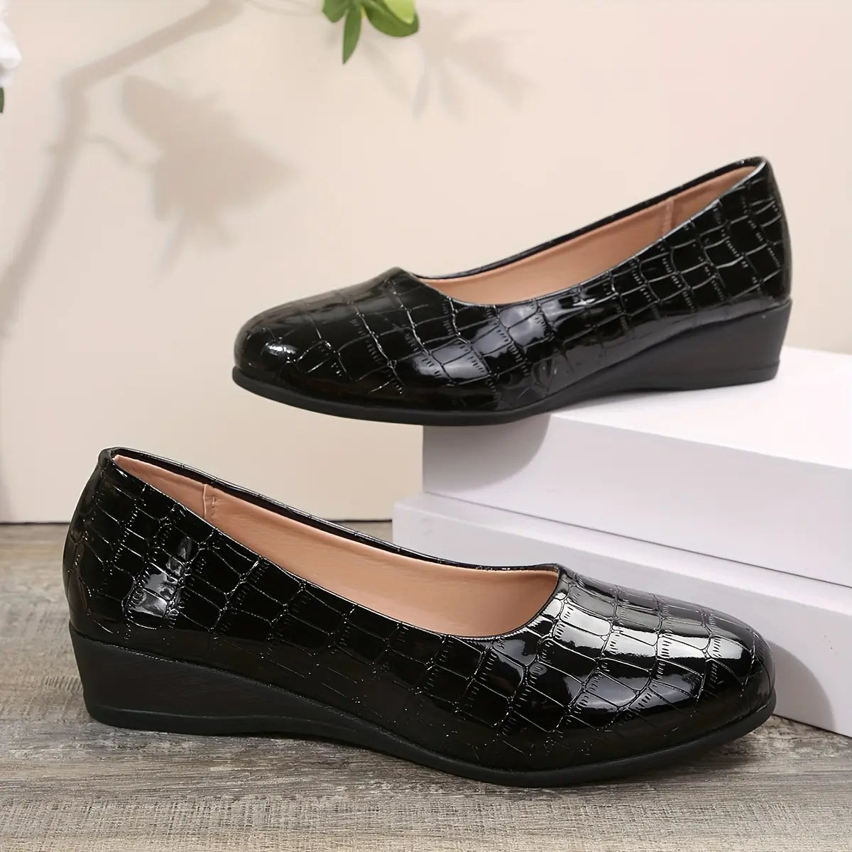 Brielle – Breathable Vegan Leather Shoes