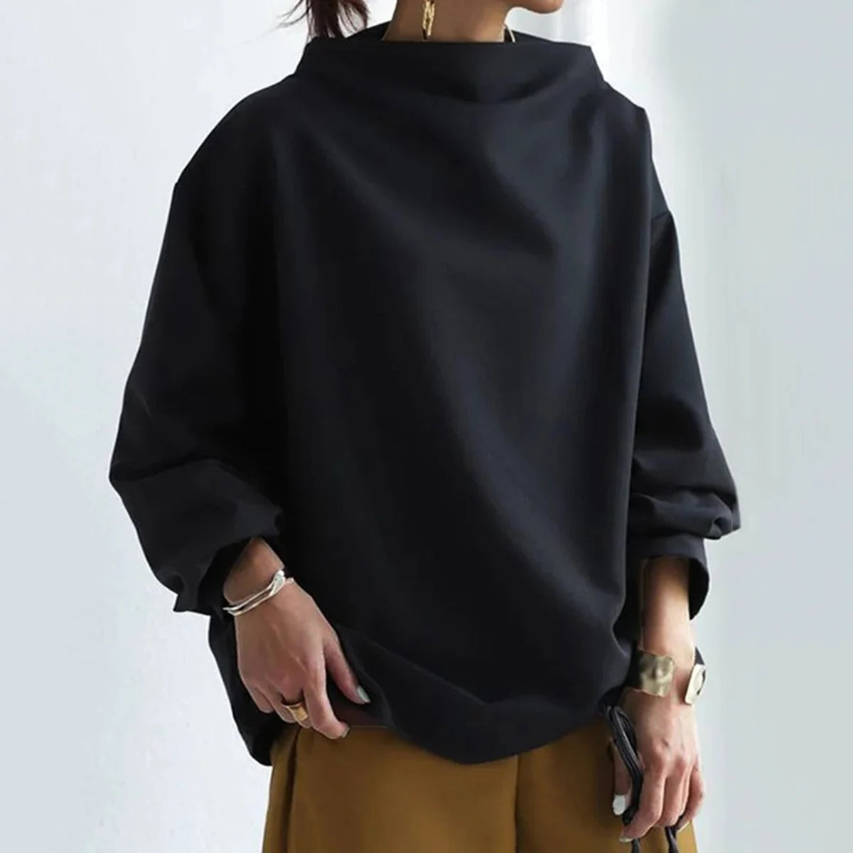 Chic Loose Fit Sweatshirt