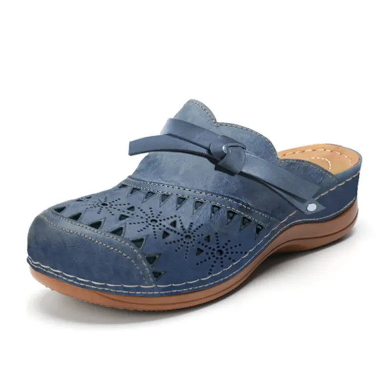 Danielle – Everyday Support Clogs
