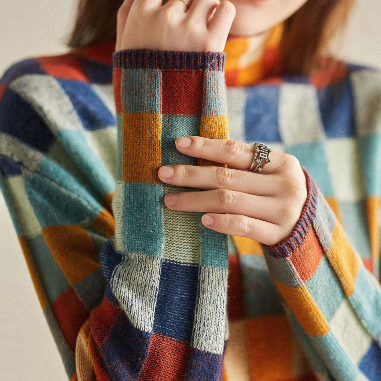 Chic Wool Knit Plaid Turtleneck Sweater