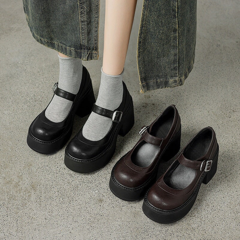 Pela Leather Pumps