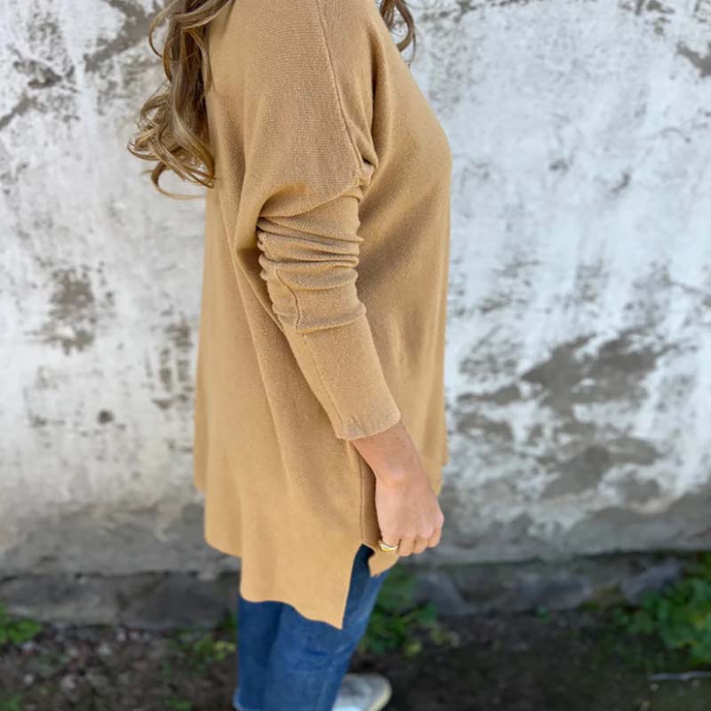Scarlett – Comfortable Long Sleeve V-Neck Knitted Blouse